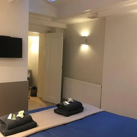 Singel Konukevi Amsterdam