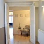 Singel 4*