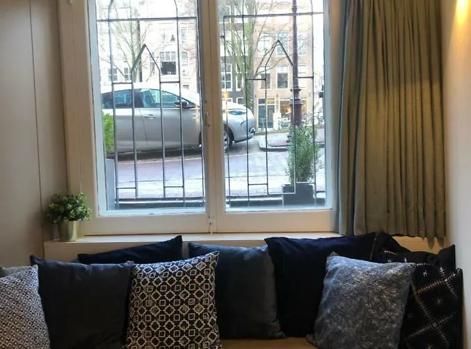 Singel Гостевой дом 4*